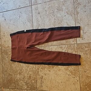 Vuori elevation leggings